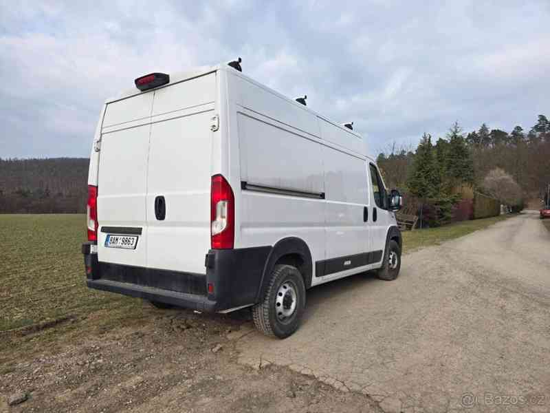 Fiat Obytná dodávka z roku 2021 - foto 2