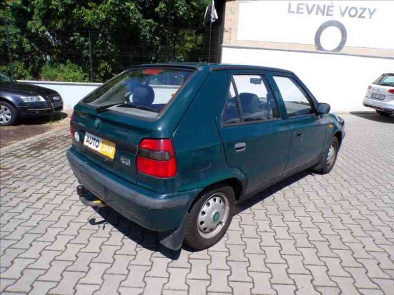 Škoda Felicia 1,3 MPi LX,TAŽNÉ ZAŘÍZENÍ - foto 4