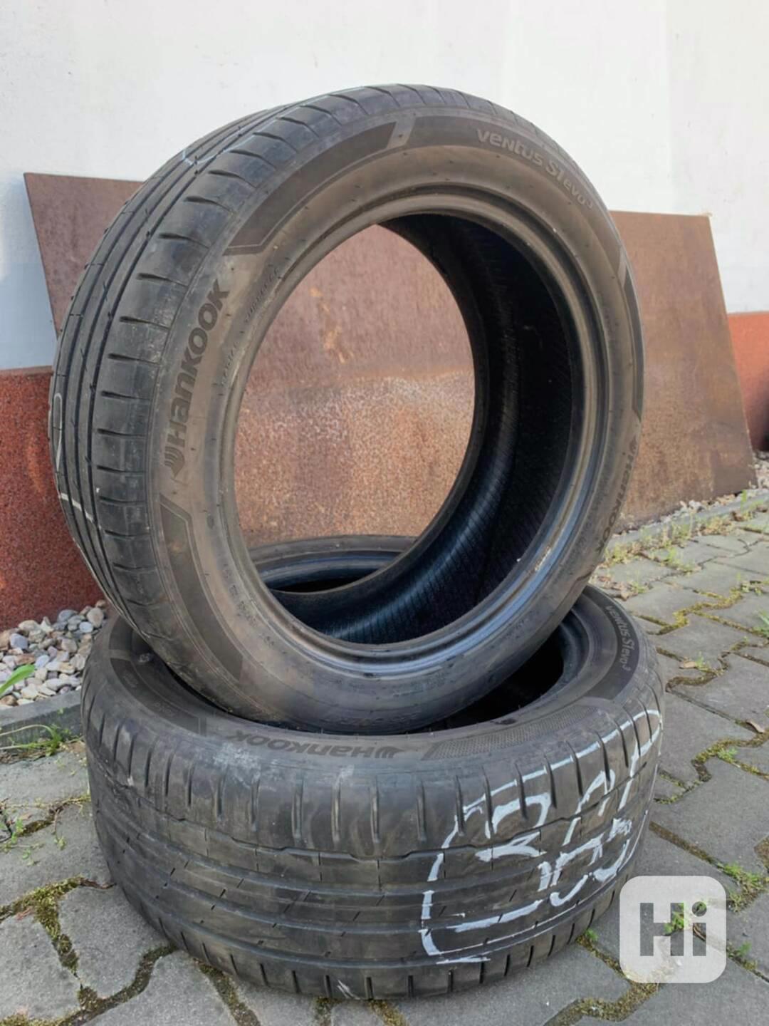 Pneu Hankook Ventus S1 EVO3, 225/50 R17 98Y letní - foto 1