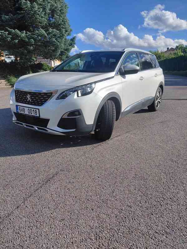 Peugeot 5008 1,6 - foto 1