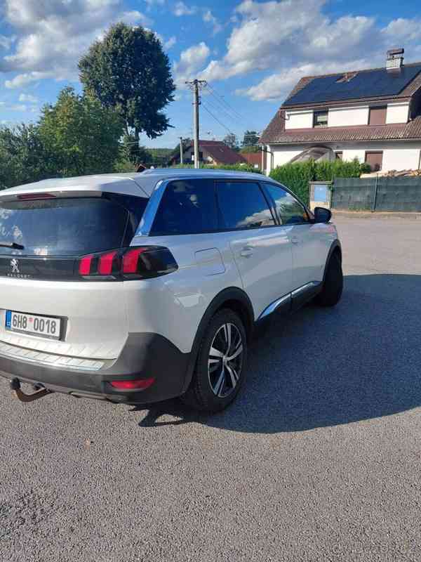 Peugeot 5008 1,6 - foto 2
