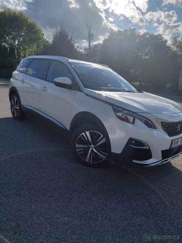 Peugeot 5008 1,6 - foto 3