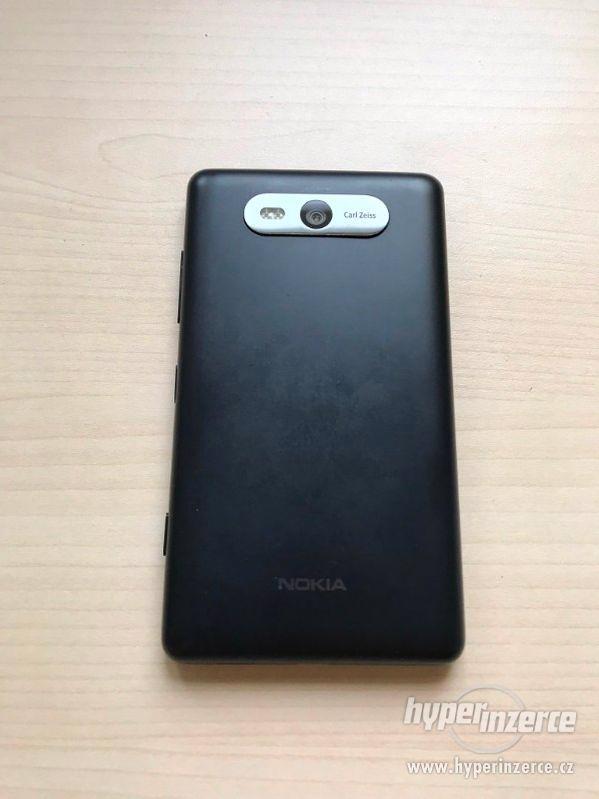 Nokia Lumia 820 + 4 kryty + folie - foto 4