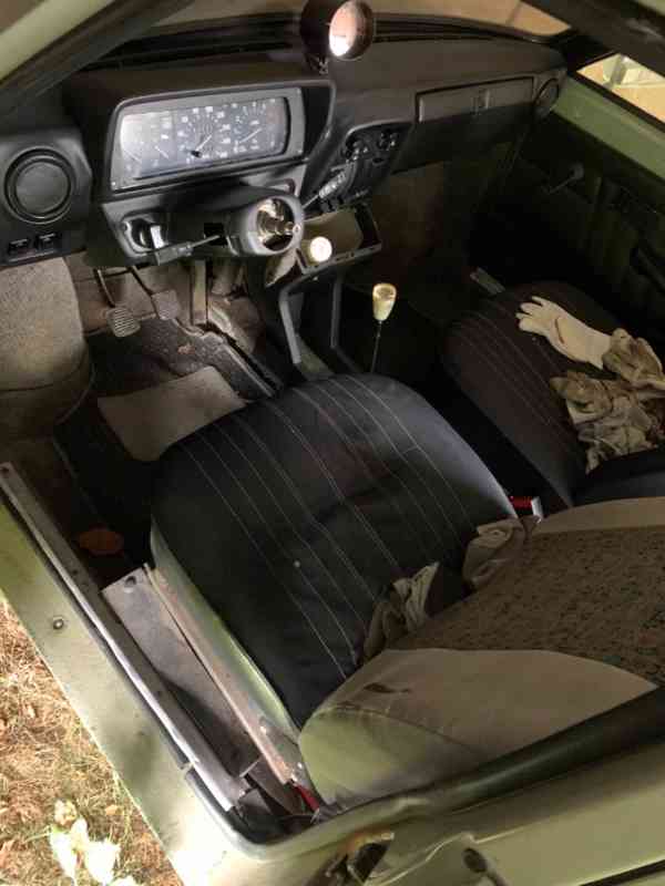 Osobní automobil ŠKODA 125 L, rok výroby 1989, barva zelená - foto 3