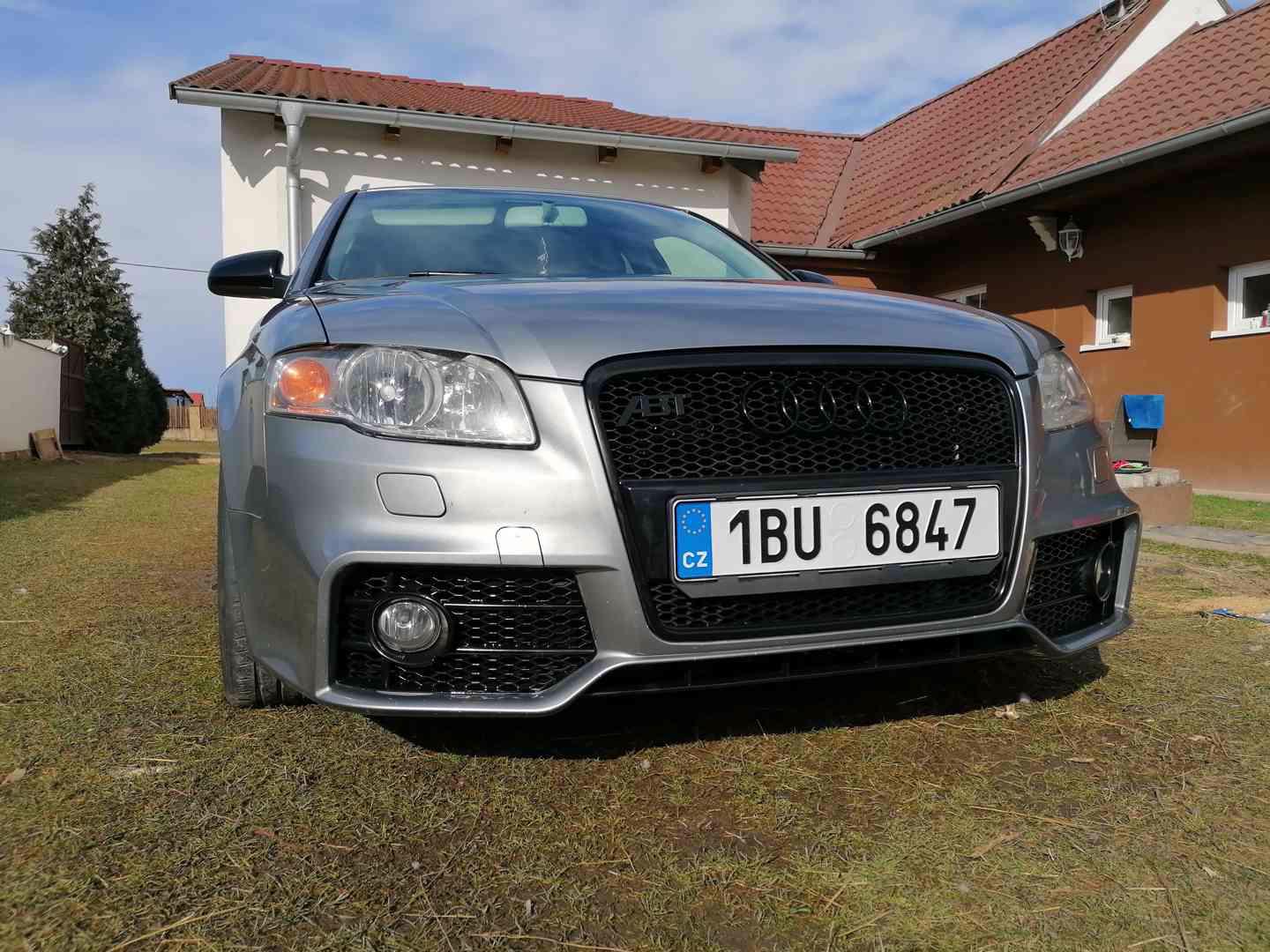 Audi A4  - foto 1