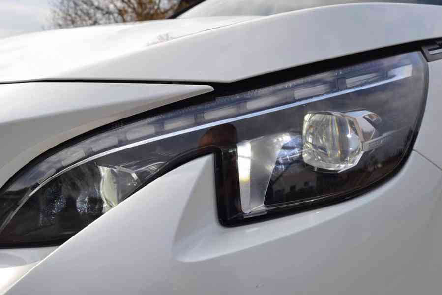 Peugeot 5008 2.0 HDI 130kW GT Line 7 míst - foto 16