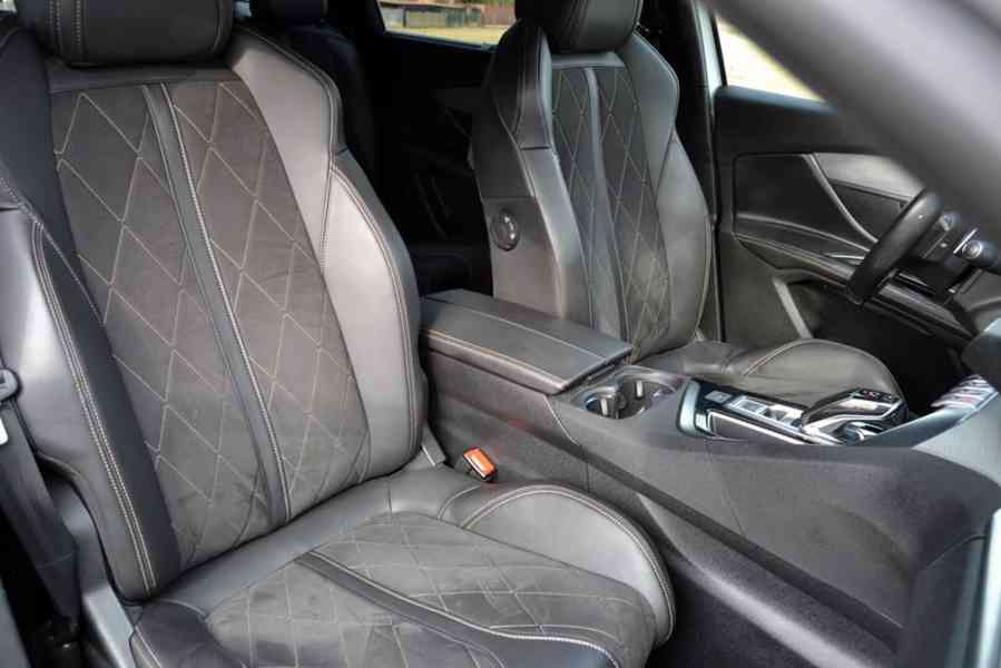Peugeot 5008 2.0 HDI 130kW GT Line 7 míst - foto 15