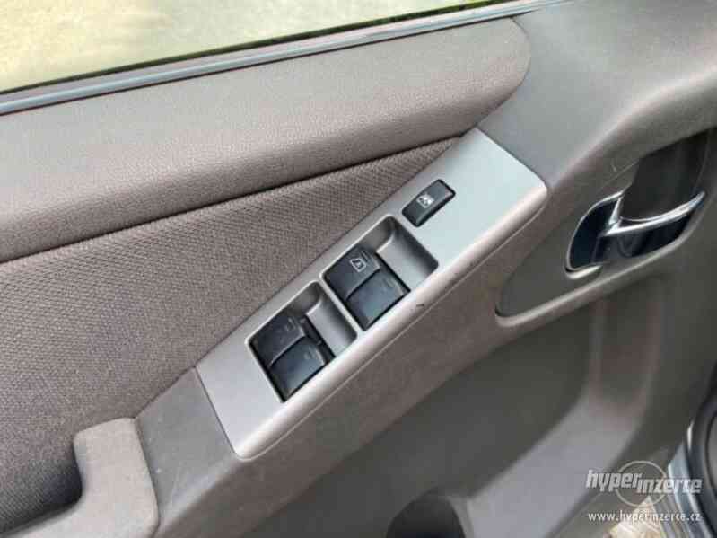 Nissan Pathfinder 2.5 dCi Elegance Aut. 128kw - foto 9
