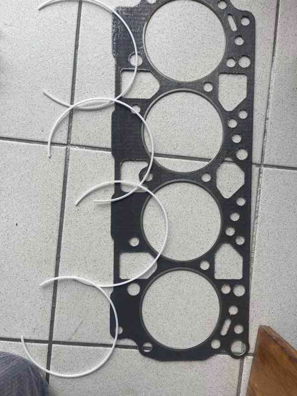 Pístní skupina motor MMZ D 243, D245,D 65 M  - foto 8