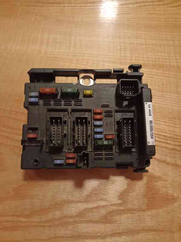 Blok Ovladačů BSM B3 9646405280 6500Y1 PSA Delphi - foto 3