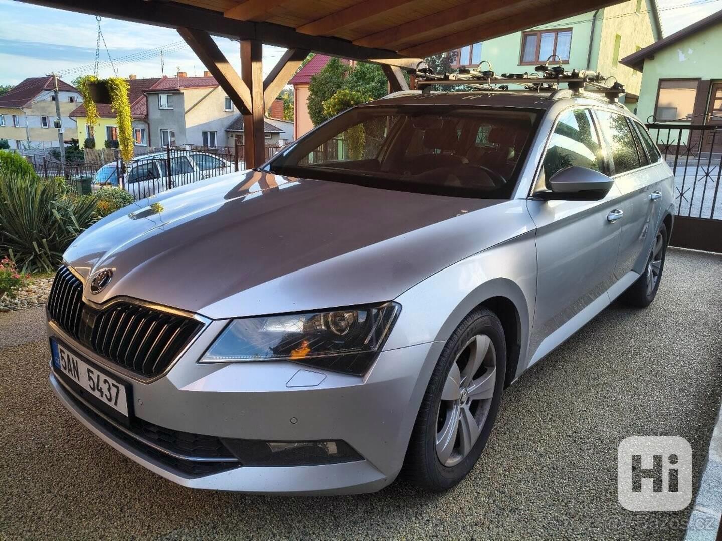 Škoda Superb 2,0   III - foto 1