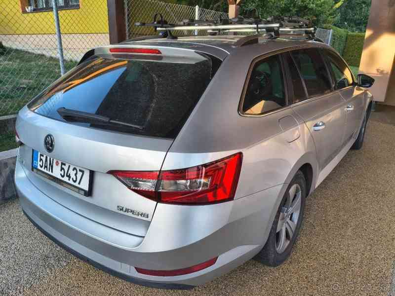 Škoda Superb 2,0   III - foto 3