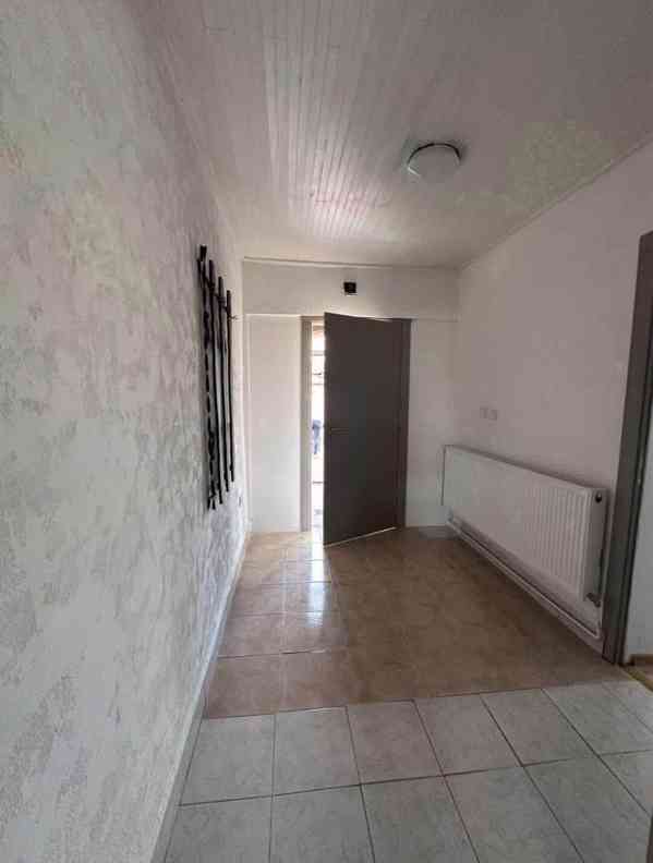 🏡 Rodinný dům vhodný pro bydlení i pobyt v Srbsku - foto 4