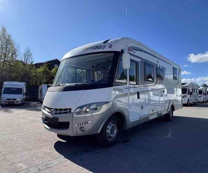 Camping-car Rapido 8096 DF – 2,3L 150 ch – 2017 – 4 places - foto 2
