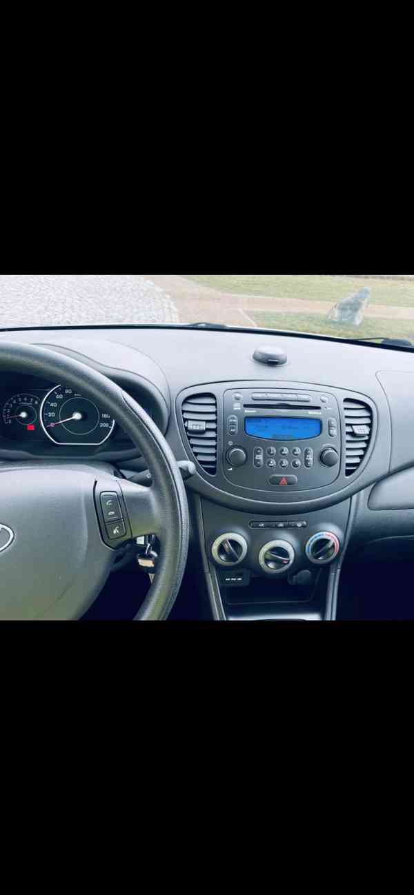 Hyundai i10,rok 2013,Benzín 1.1.Najeto 67600km. - foto 13