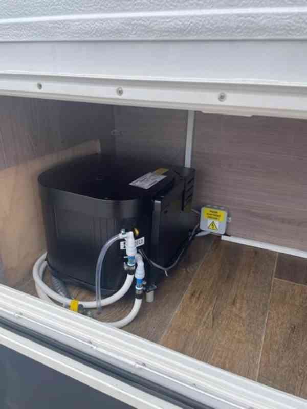 Obytný Ford Transit  - foto 4