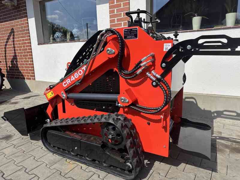 Smýkový mini nakladač CRONA CR460T - foto 2