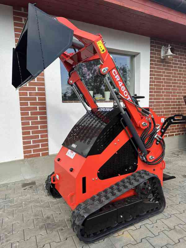 Smýkový mini nakladač CRONA CR460T - foto 1