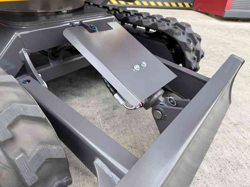 PÁSOVÝ MINIBAGR GORILA G10S I LITE 2 2026 - foto 10