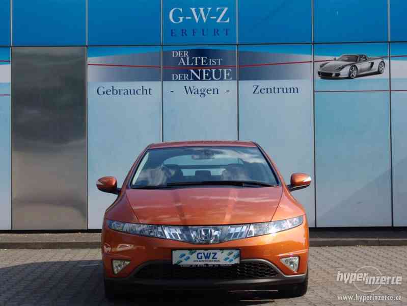 Honda Civic 1.8i-VTEC Sport - foto 1