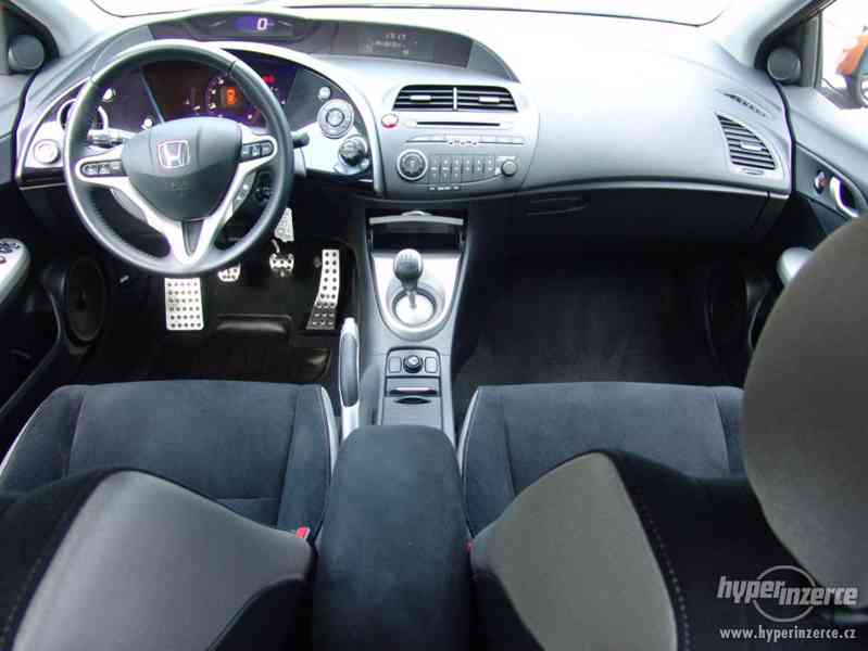 Honda Civic 1.8i-VTEC Sport - foto 4