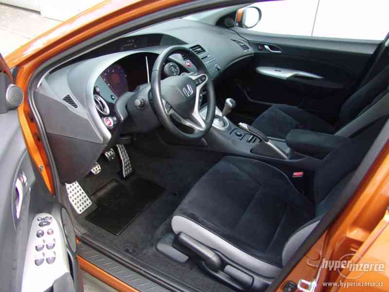 Honda Civic 1.8i-VTEC Sport - foto 8