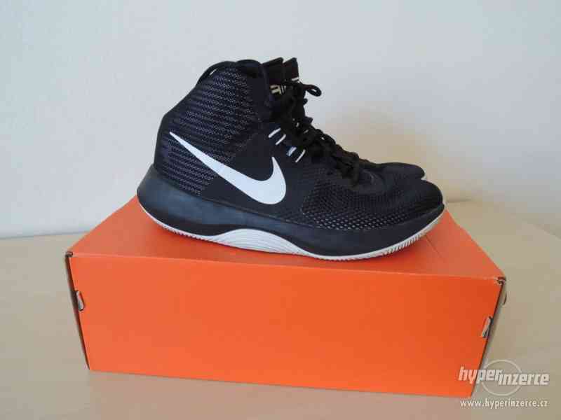 Basketbalové boty Nike Air Precision - foto 2