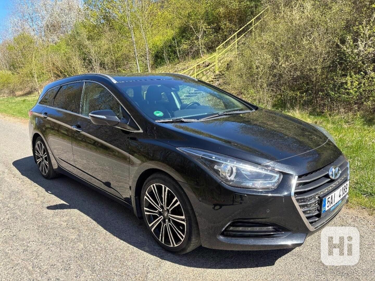 Hyundai i40 1,7 - foto 1