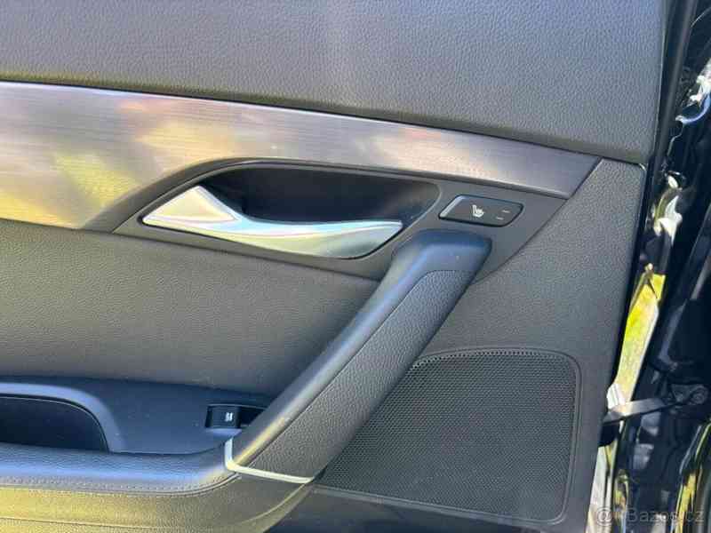 Hyundai i40 1,7 - foto 6