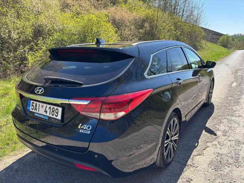 Hyundai i40 1,7 - foto 2