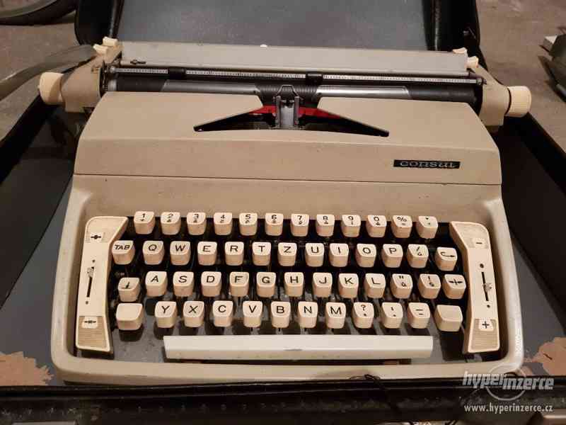 Mechanicky psací stroj CONSUL 222.1 - foto 1