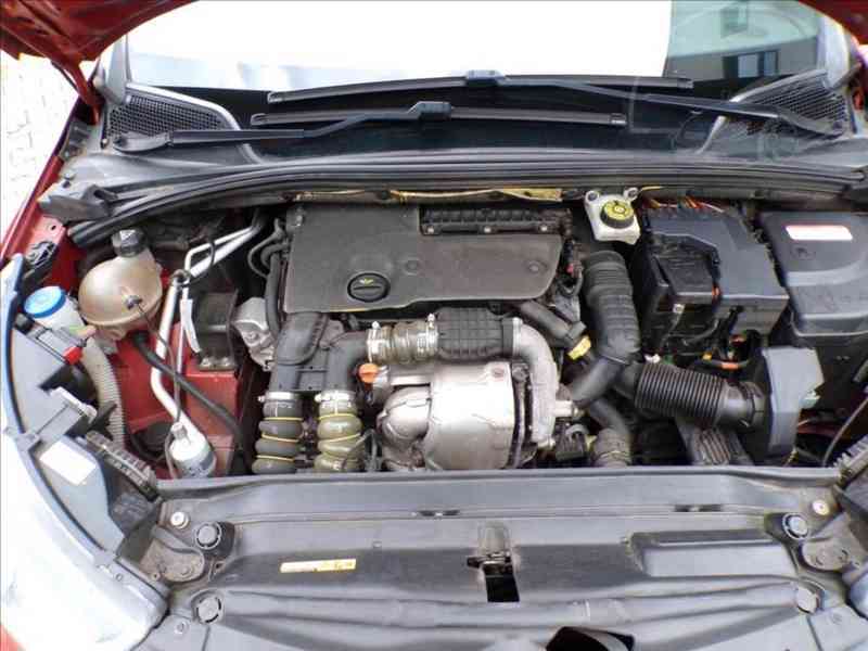 Citroën DS4 1,6 HDi 120 1.MAJITEL - foto 16