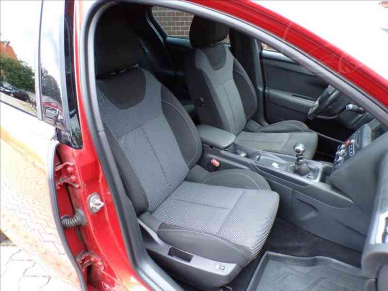 Citroën DS4 1,6 HDi 120 1.MAJITEL - foto 15