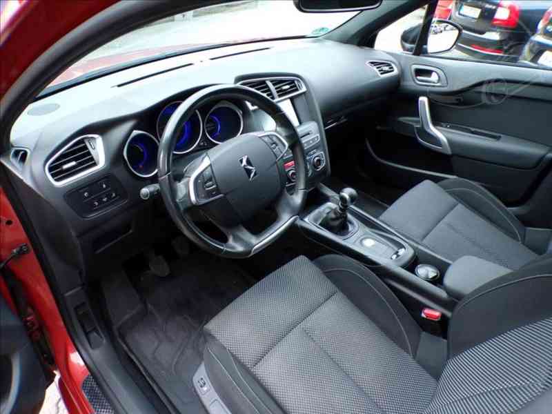 Citroën DS4 1,6 HDi 120 1.MAJITEL - foto 9