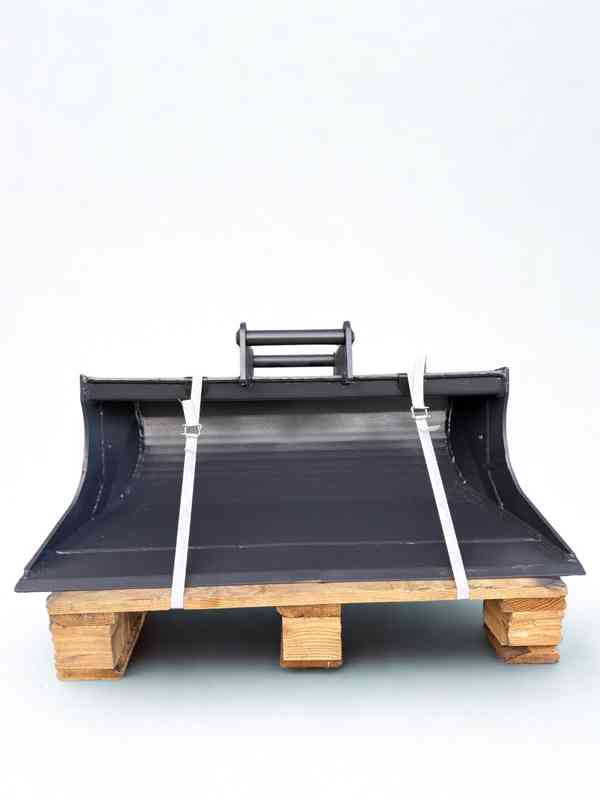 Skandinávská příkopová lžíce 90cm 1-2,7t - foto 2