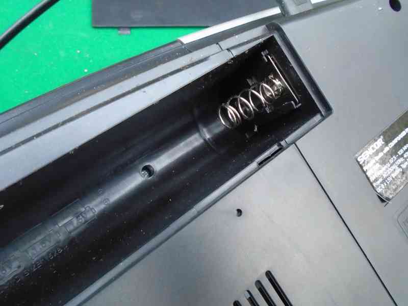 SENCOR SPT 280 Rádio s CD/USB/MP3 PC: 2600 Kč na opravu - foto 11