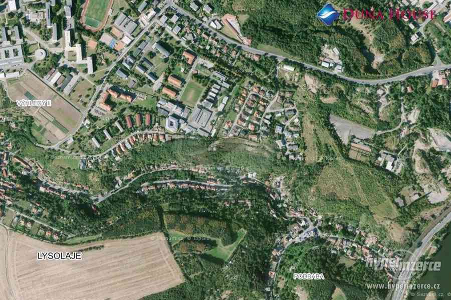 Třígenerační dům s bazénem - foto 5