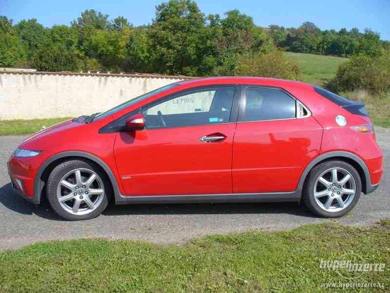 Honda Civic, 1.8 i-VTEC, SPORT,TOP STAV - foto 10