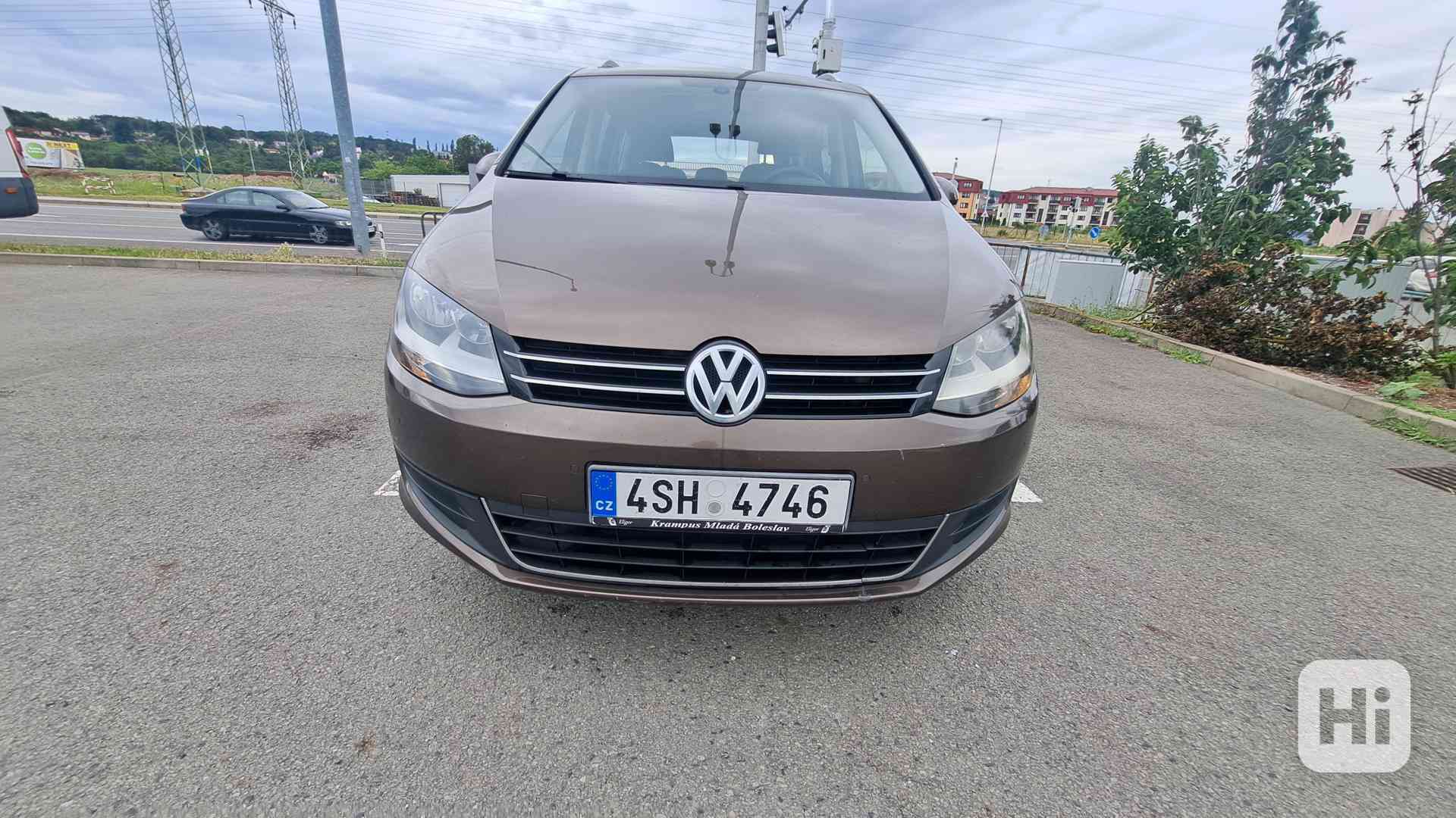 VW Sharan 20 TDI 5 - foto 1