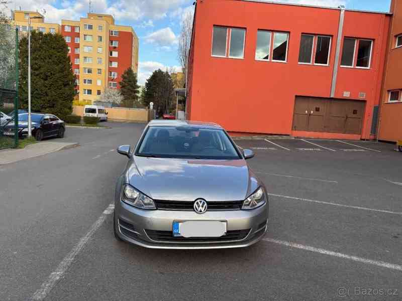 Volkswagen Golf 1,2 7 (VII), benzín - foto 14