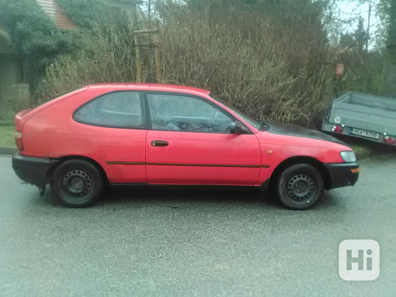 Toyota corolla 1996  - foto 1