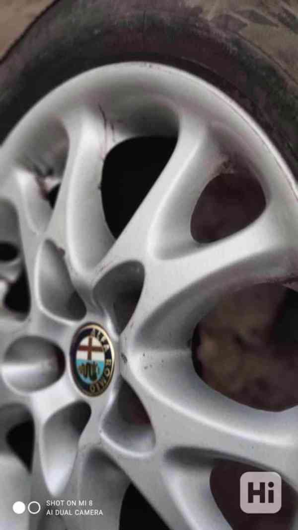 Pneu 165/85 R15 + litá kola Alfa Romeo 147 - foto 2