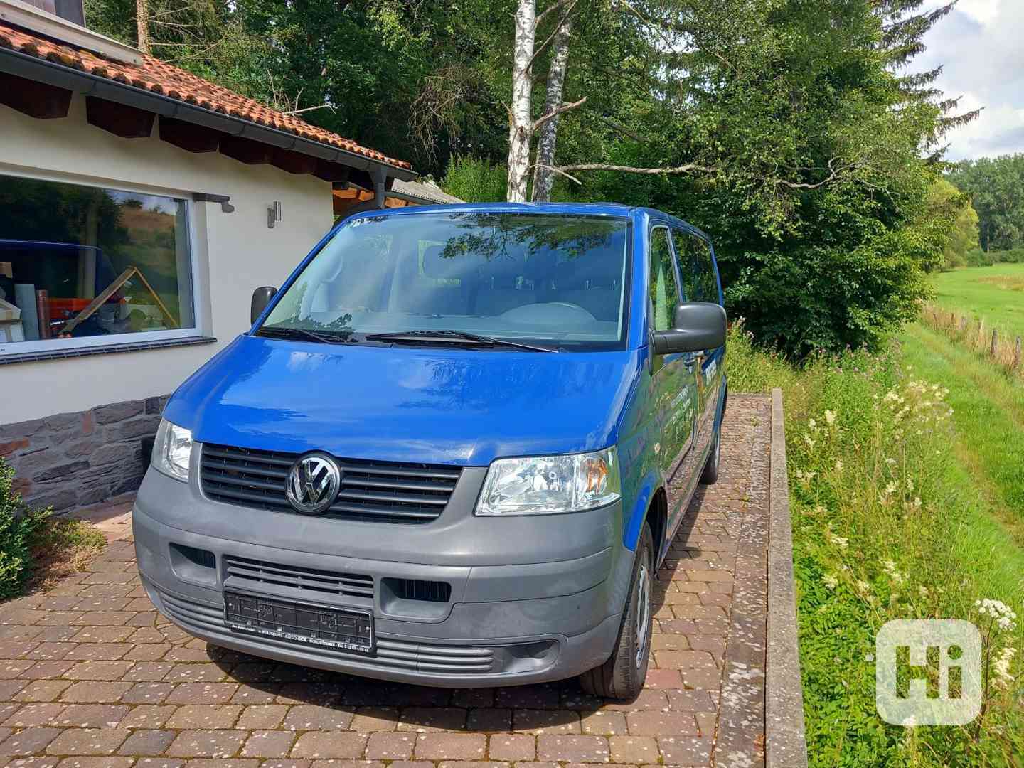 Volkswagen T5 Transporter 1,9tdi 2x šoupačky 75kw - foto 1