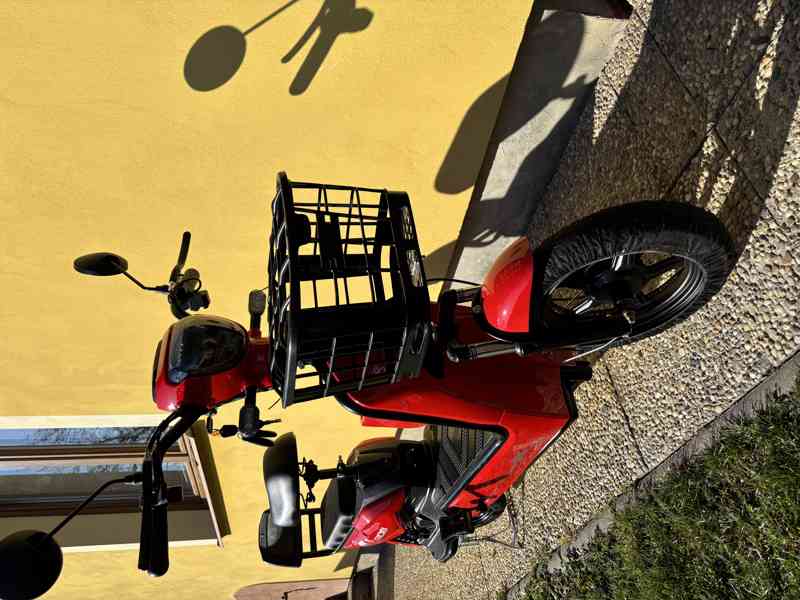 Jízda za 3 Kč! Nový elektrický skútr bez řidičáku – SKLADEM - foto 10