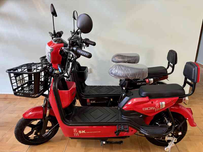 Jízda za 3 Kč! Nový elektrický skútr bez řidičáku – SKLADEM - foto 11