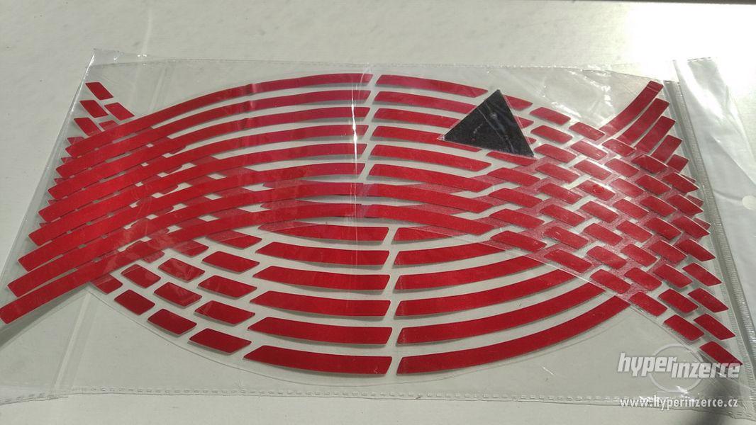 Reflexní pásky na kola - červené - foto 1