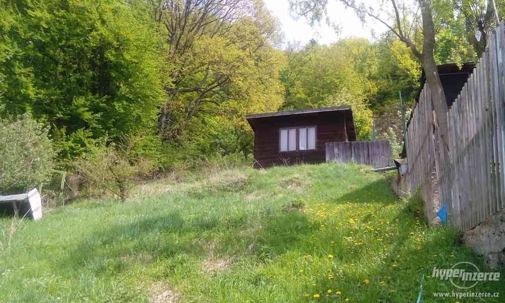 Prodej zahrady 893 m2, Sebuzín - foto 2