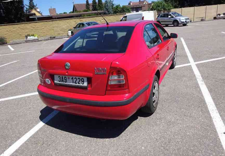 Škoda Octavia 1.9 TDI r.v.2004 (66 kw) klima ČR - foto 4