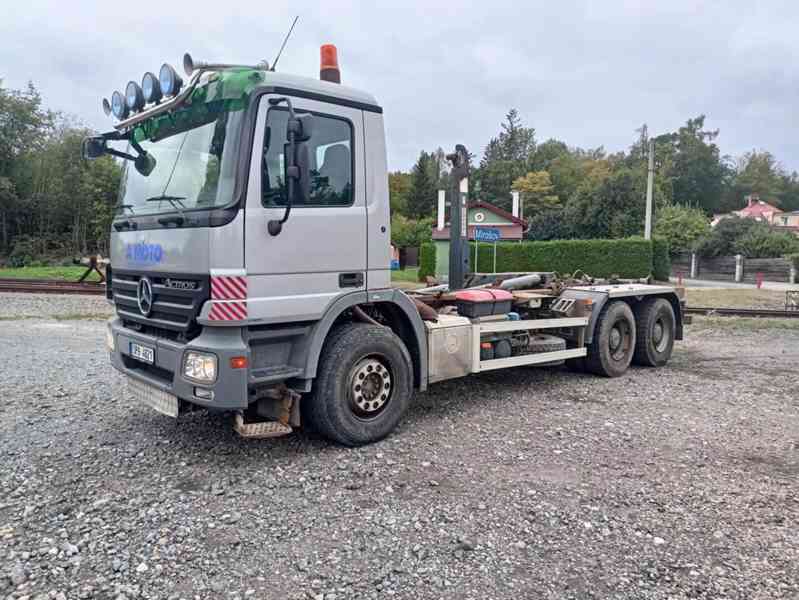 hákový nosič kontejnerů Mercedes-Benz Actros 2644 - foto 1