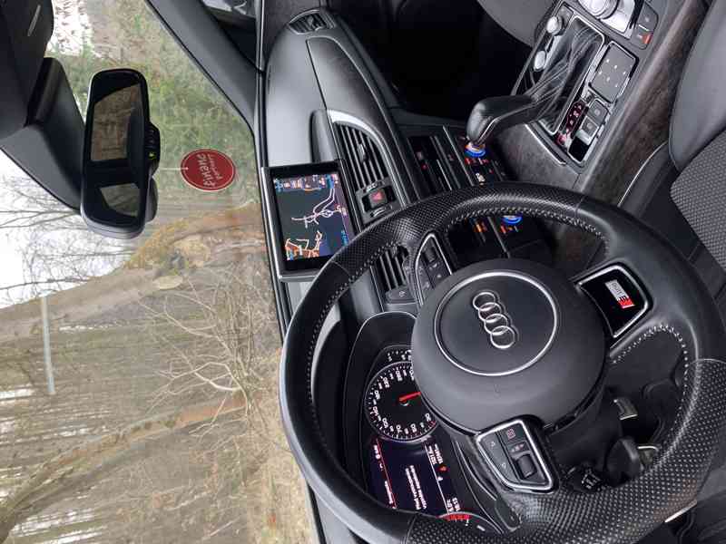 Prodám Audi A6 c 7 3.0 TDi  s-line - foto 4